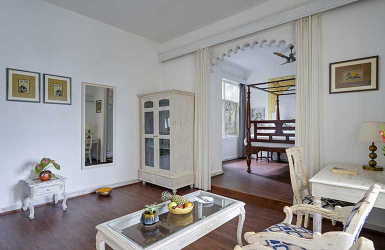 Elephanta Lake View Suite with Balcony 1